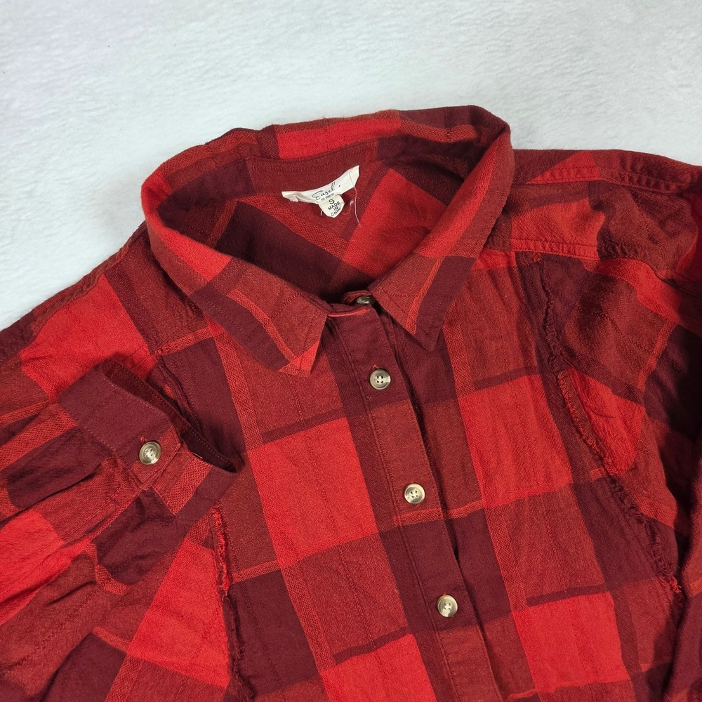 Easel Red Plaid Buffalo Check Frayed Hem Button Down Shirt Small E114723